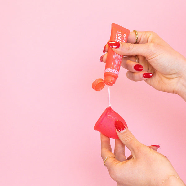 Period Cup & Applicator Kit